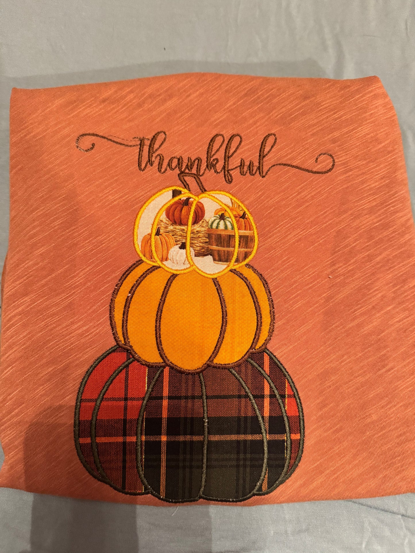 Thankful Pumpkin Stack Appliqué